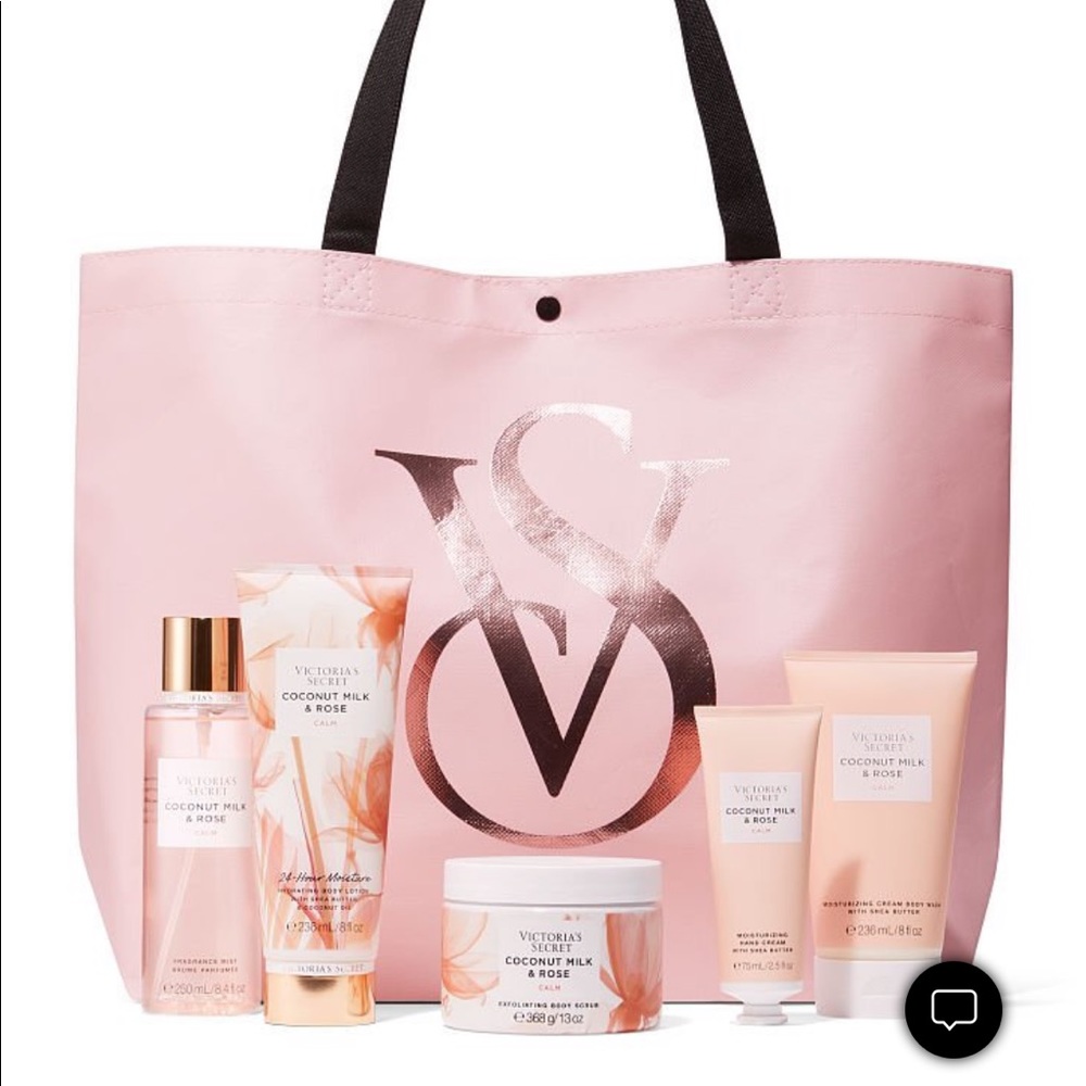 VICTORIA'S SECRET set gift
Natural Beauty Hand & Body Ritual